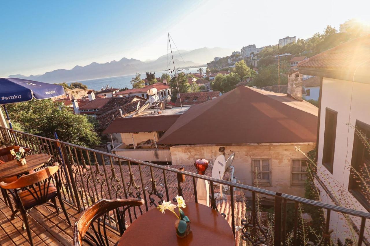 Готель Goodman & Bistro Анталія