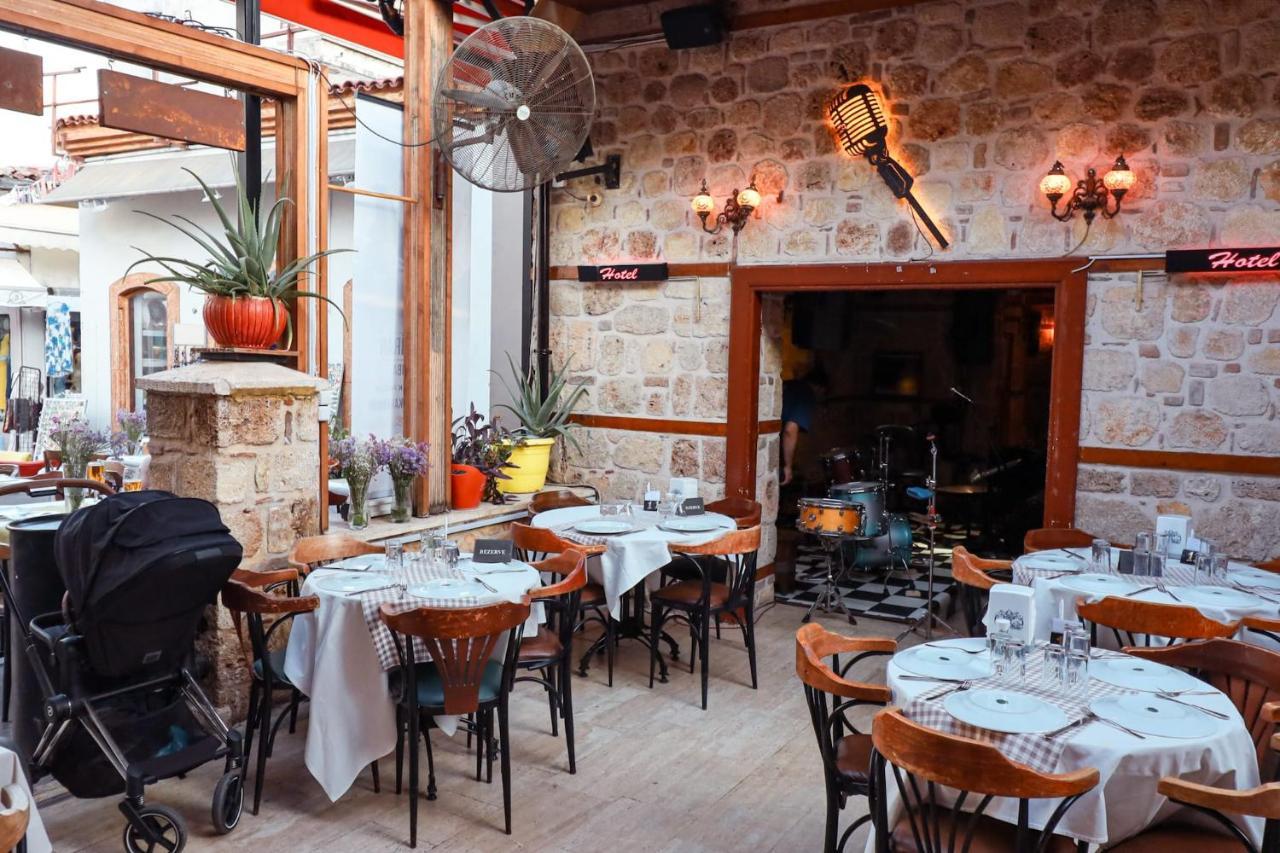 Goodman & Bistro Готель