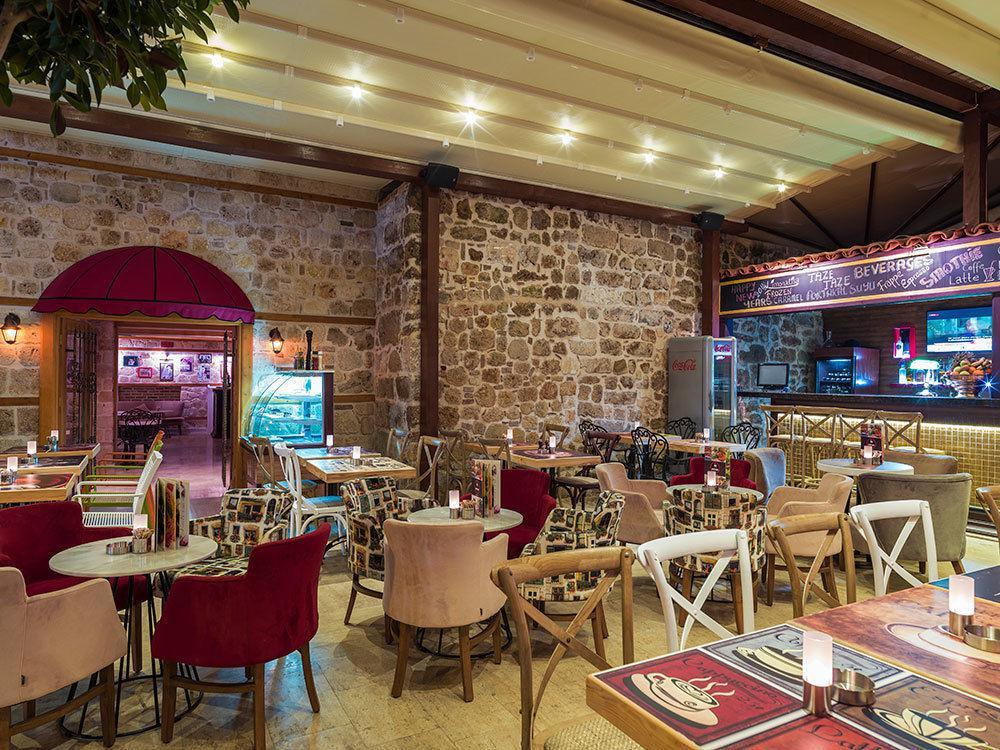 Goodman & Bistro Готель